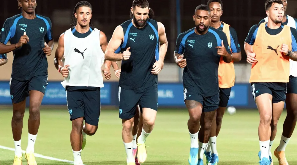لاعبو الهلال خلال التدريبات (موقع النادي)