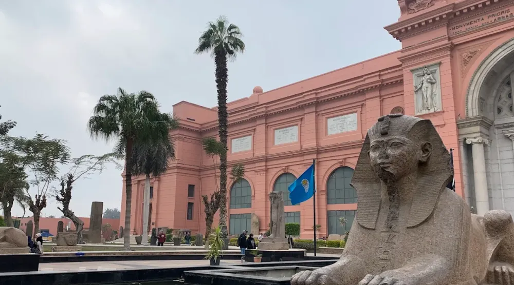 المتحف المصري بالتحرير من معالم القاهرة المميزة (وزارة السياحة والآثار المصرية)