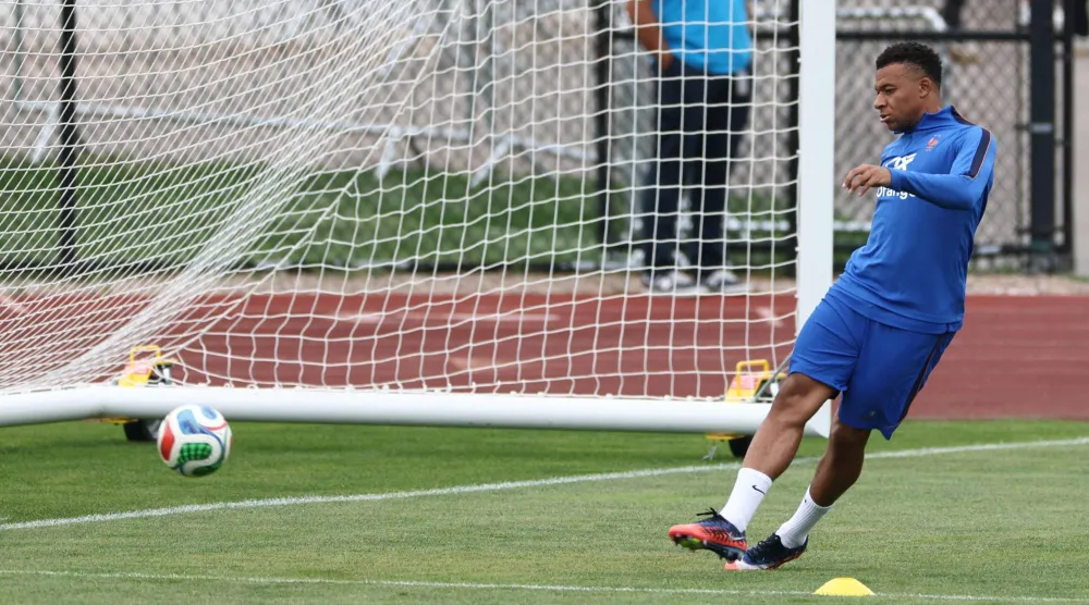 قائد المنتخب الفرنسي كيليان مبابي (أ.ف.ب)