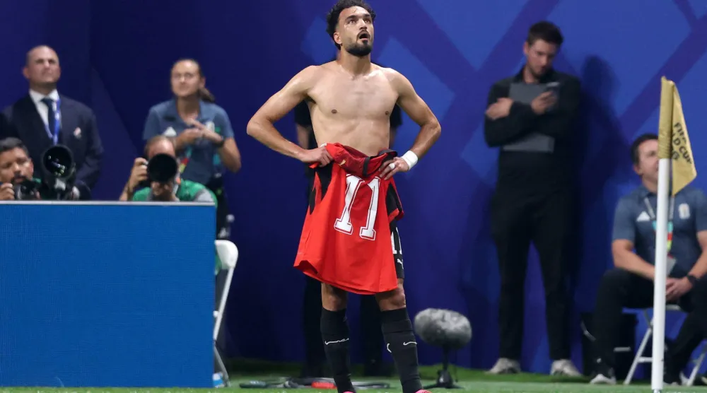 هدف زيكو تم إلغاؤه بداعي وجود خطأ في بداية الهجمة (رويترز) 