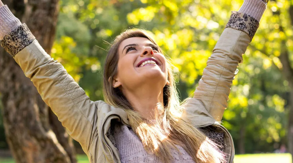 كيف تساعدك الطبيعة على الخروج من دوامة أفكارك المتعبة؟