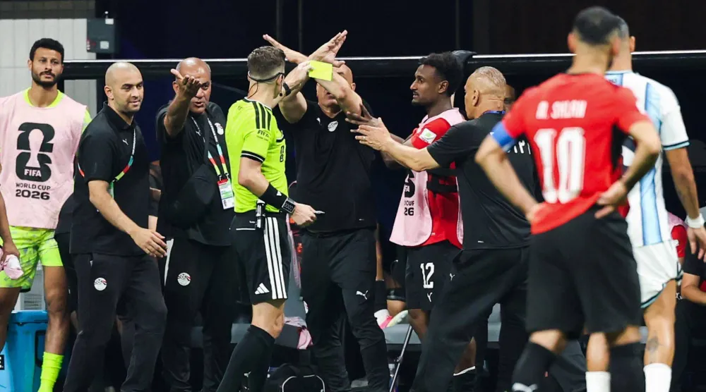 الاتحاد المصري يتمسك بالدفاع عن حقوقه بسبب الظلم التحكيمي بمباراة الأرجنتين (د.ب.أ)