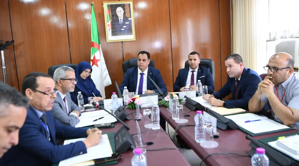 نواب جزائريون يبحثون مشروع تعديل قانون مكافحة غسل الأموال (البرلمان)