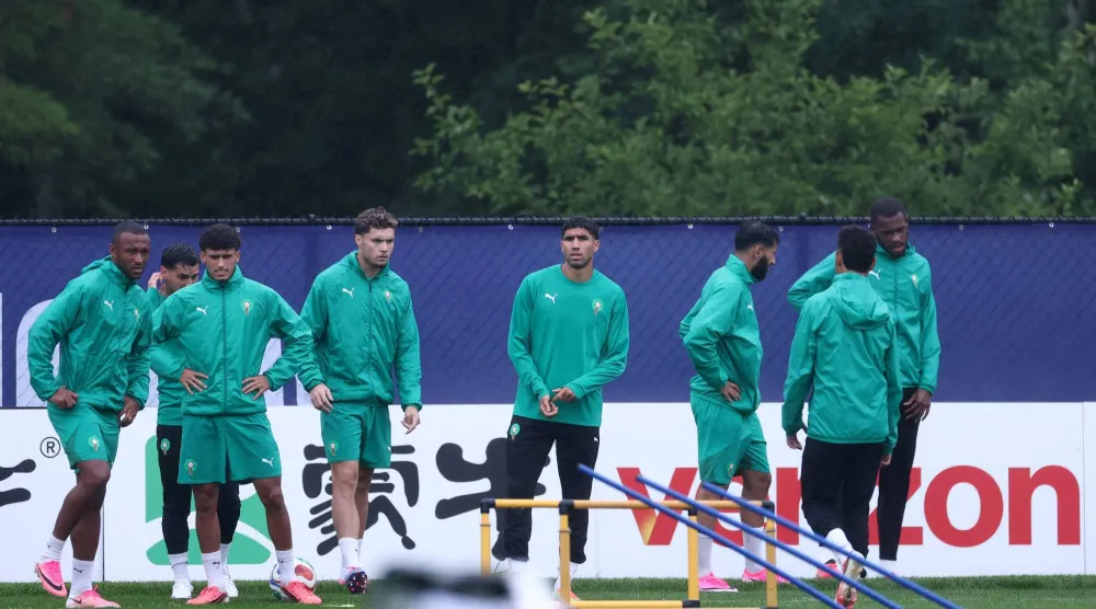 منتخب المغرب أجرى تحضيراته الأربعاء لموقعة فرنسا النارية (أ.ف.ب)