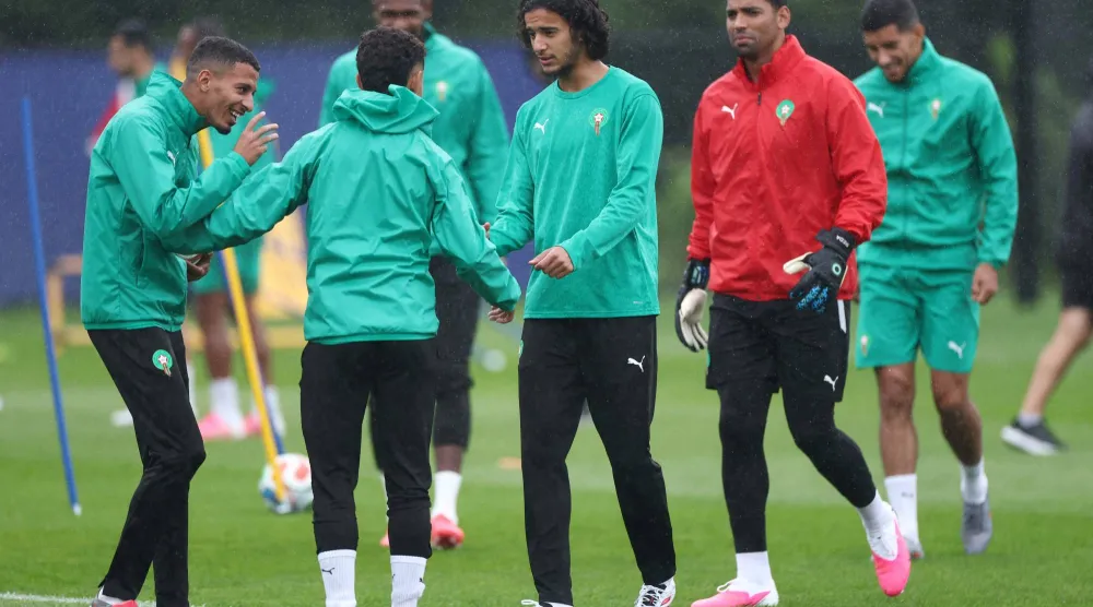 يشير التقرير إلى أن 19 لاعباً من أصل 26 في قائمة المغرب الحالية ولدوا خارج البلاد (أ.ف.ب)