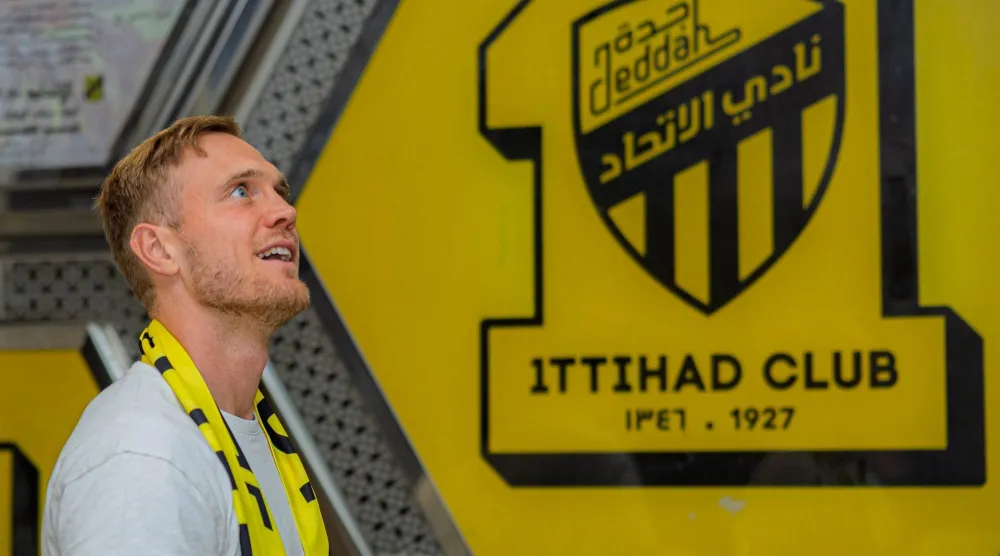 فيسينغ خلال جولته الأولى في نادي الاتحاد (موقع النادي)