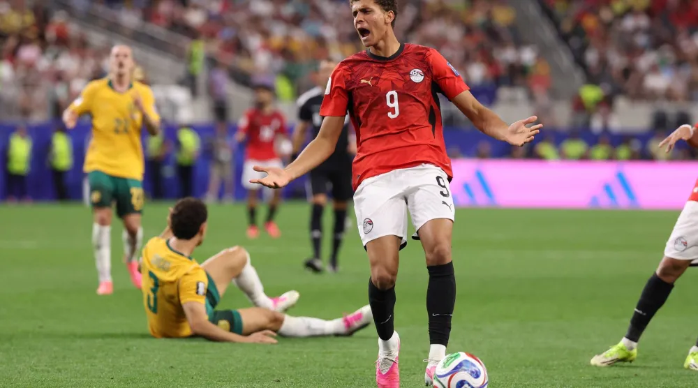  حمزة عبد الكريم مهاجم المنتخب المصري ولاعب برشلونة (أ.ب)