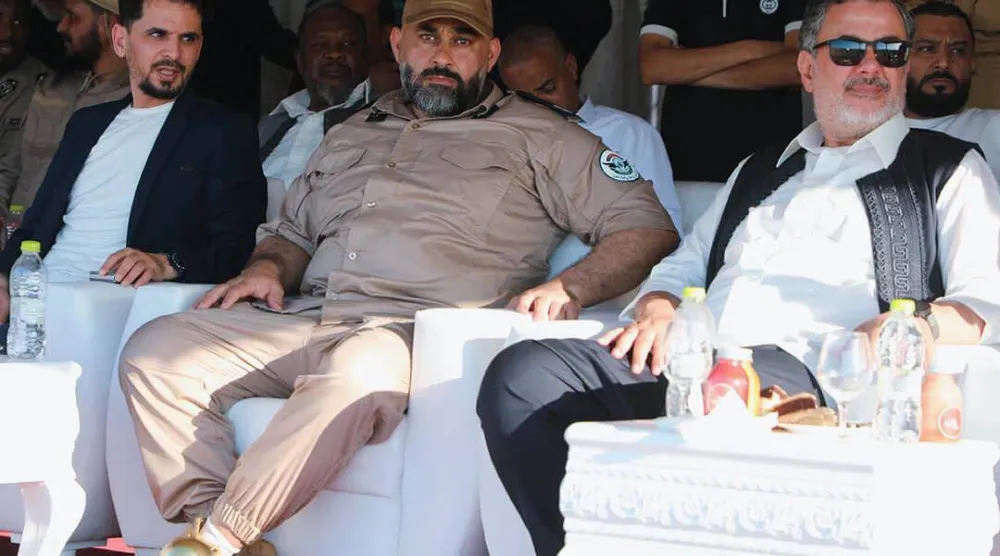 «المضغوطة» بزيه العسكري فى حفل تخريج عناصر جهاز «دعم الاستقرار» (الجهاز)