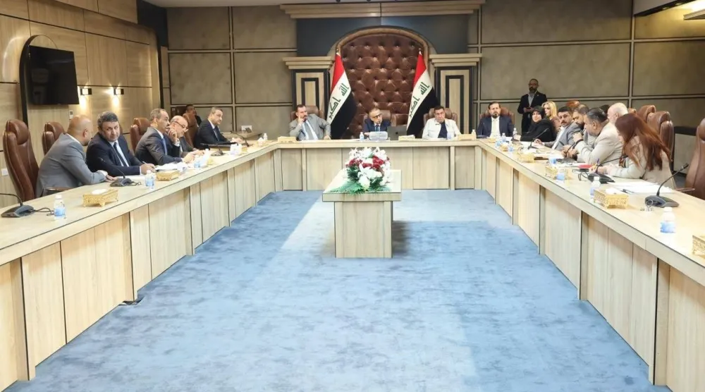 اللجنة المالية النيابية مجتمعة مع ديوان الرقابة المالية الاتحادي لبحث جهود مكافحة الفساد الإداري والمالي الأحد (واع)