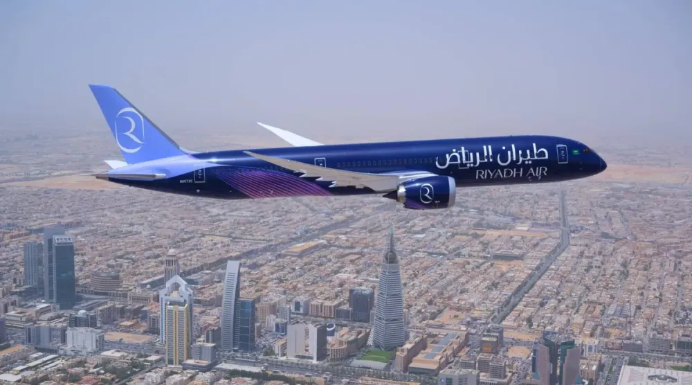 إحدى طائرات «طيران الرياض» تُحلق في سماء العاصمة السعودية («إكس» التابع للشركة)