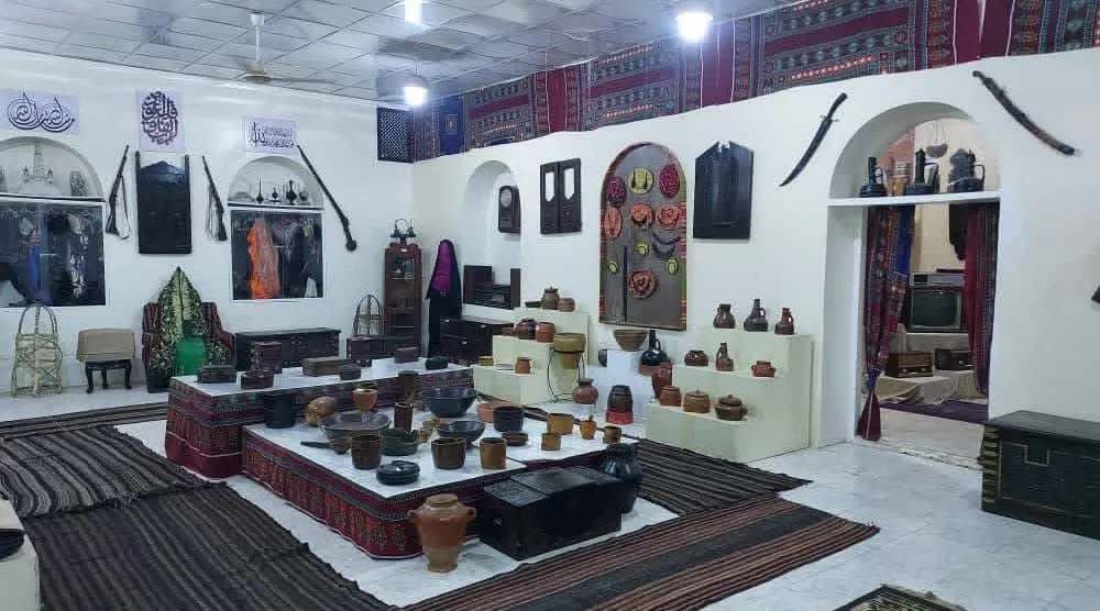 متحف الموروث الشعبي بعدن يواصل أداء رسالته في حفظ التراث اليمني (إعلام محلي)