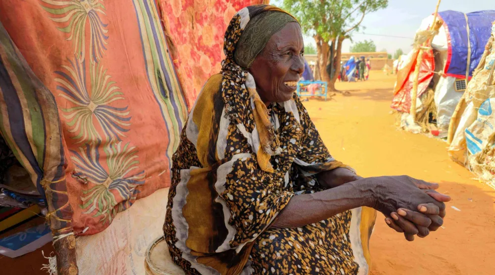 سودانية في مخيم الحمانية للنازحين في مدينة العبيد جنوب منطقة كردفان 7 يوليو 2026 (أ.ف.ب)