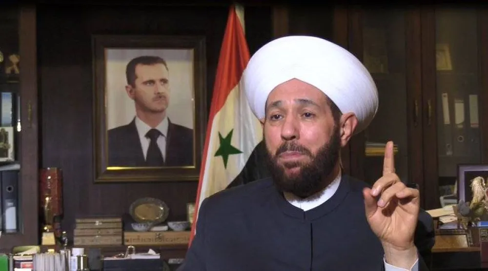 أحمد بدر الدين حسون المعروف بتأييده للرئيس الأسد شغل منصب مفتي سوريا منذ عام 2004