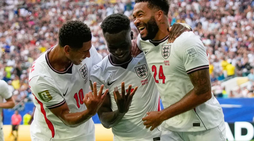  بوكايو ساكا نجم منتخب إنجلترا (أ.ب) 