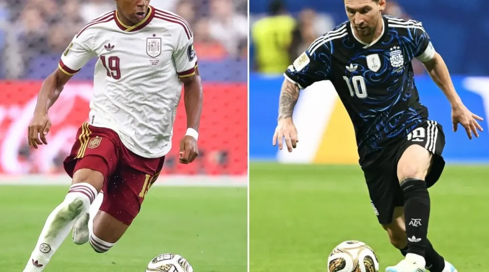 Messi, 20 yılı aşkın süredir devam eden olağanüstü kariyerine yeni sayfalar eklemeyi sürdürüyor (AFP)