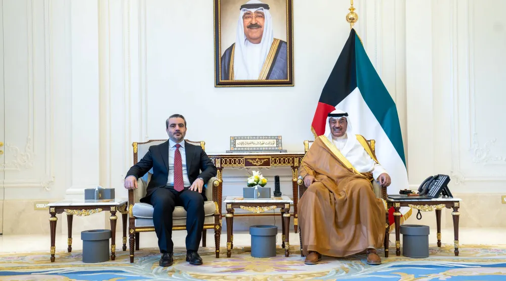 ولي عهد الكويت الشيخ صباح خالد الحمد الصباح استقبل وزير الخارجية والمغتربين أسعد حسن الشيباني في العاصمة الكويت (الخارجية السورية)