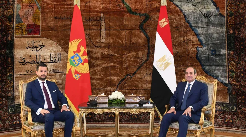 محادثات في القاهرة بين الرئيس المصري عبد الفتاح السيسي ورئيس الجبل الأسود ياكوف ميلاتوفيتش (الرئاسة المصرية)