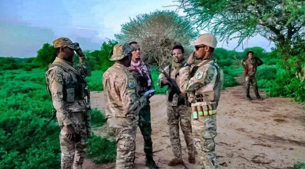 عناصر من الجيش الصومالي في محافظة غوبا السفلى (وكالة الأنباء الصومالية)