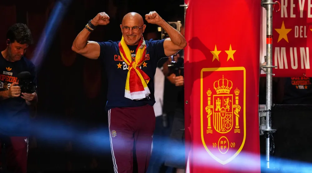 مدرب المنتخب الإسباني لويس دي لا فوينتي (أ.ب)