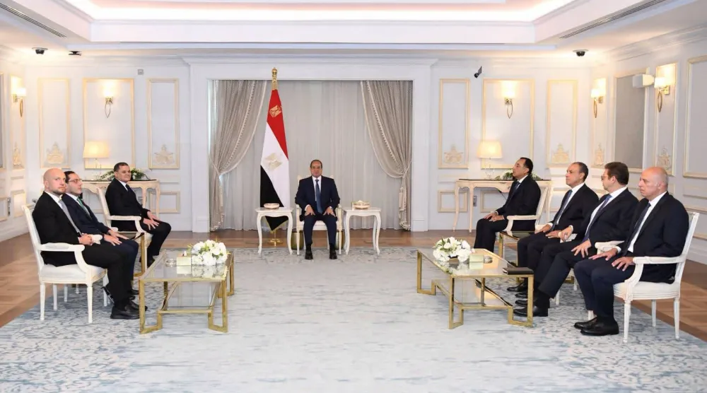 السيسي خلال اجتماعه مع الدبيبة في العلمين (الرئاسة المصرية)