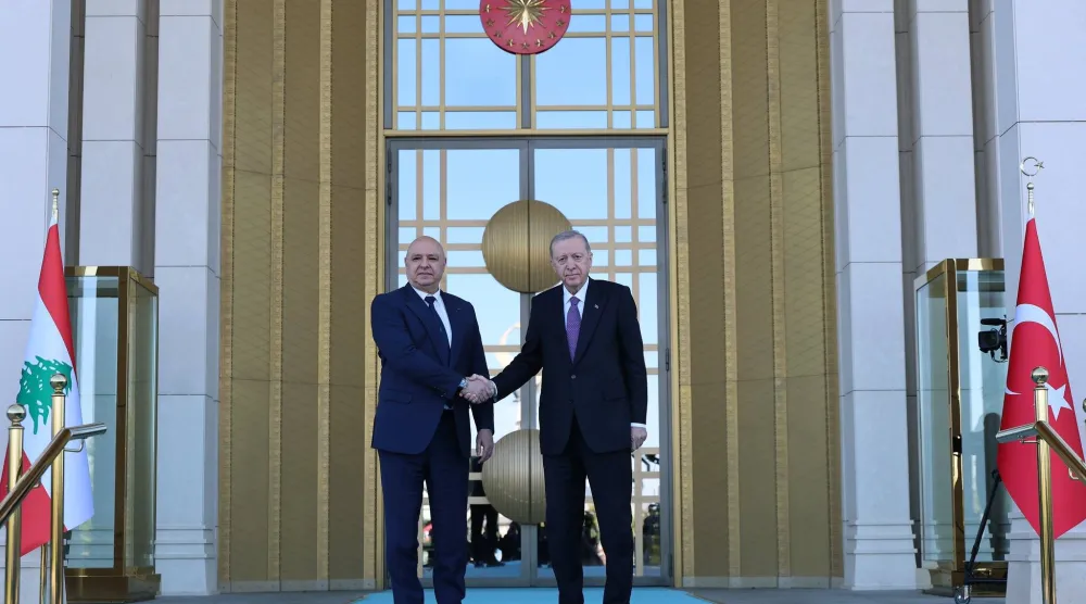 الرئيس التركي رجب طيب إردوغان خلال استقباله الرئيس اللبناني جوزيف عون بقصر الرئاسة في أنقرة (الرئاسة التركية)