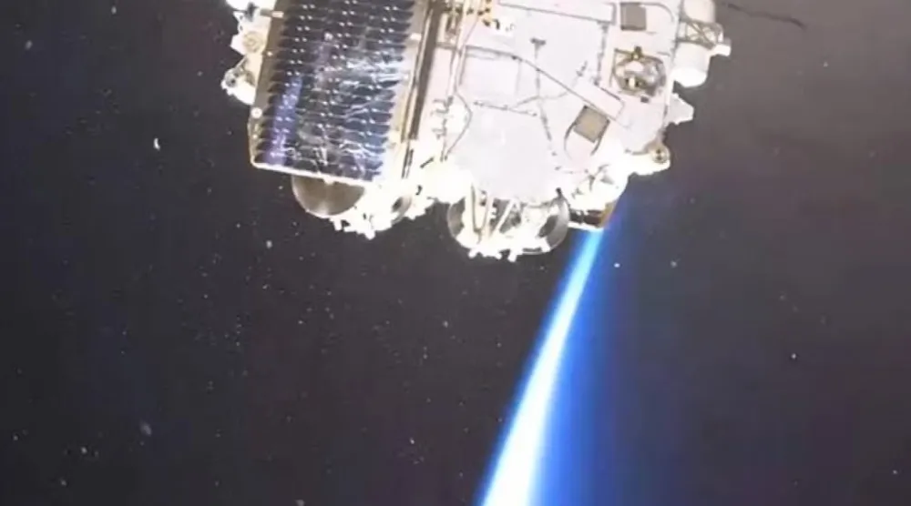 Rusya'nın Rassvet uyduları, ülkede kullanımı yasak olan SpaceX'in Starlink internet ağına alternatif sunuyor (Bureau 1440)