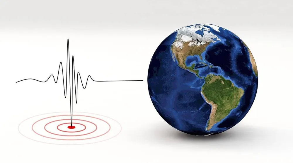 عادة ما تحدث الزلازل التقليدية عندما تبدأ الضغوط التي تتكون على مدار مئات أو آلاف السنين بفعل احتكاكات الصفائح التكتونية (بيكسباي)
