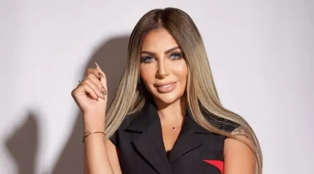 المذيعة المصرية سارة خليفة (منصة إكس)