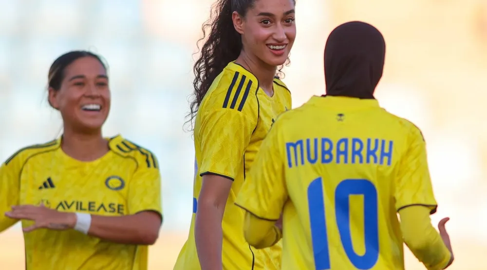 النصر يتوّج بطلاً لأندية غرب آسيا (نادي النصر)