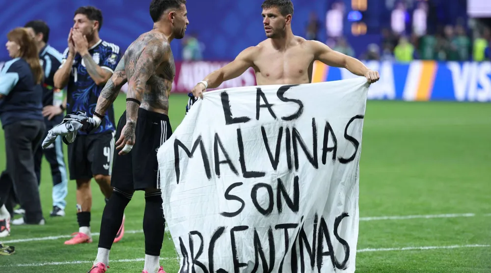 اعتبر الاتحاد الأرجنتيني هذا الانتصار يمثل محطة تاريخية جديدة في مسيرة المنتخب الوطني (أ.ف.ب)