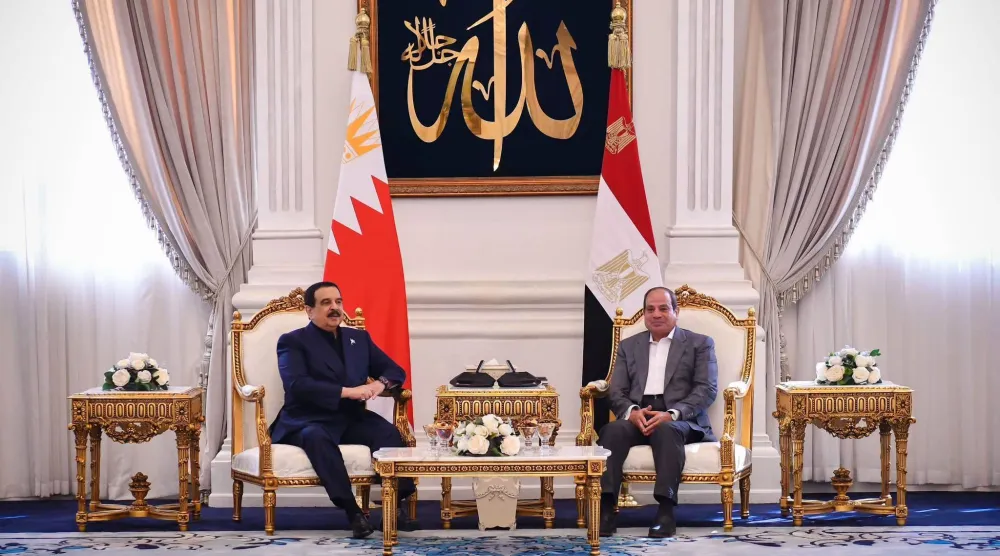 الرئيس المصري عبد الفتاح السيسي يستقبل عاهل البحرين الملك حمد بن عيسى في العلمين الخميس (الرئاسة المصرية)