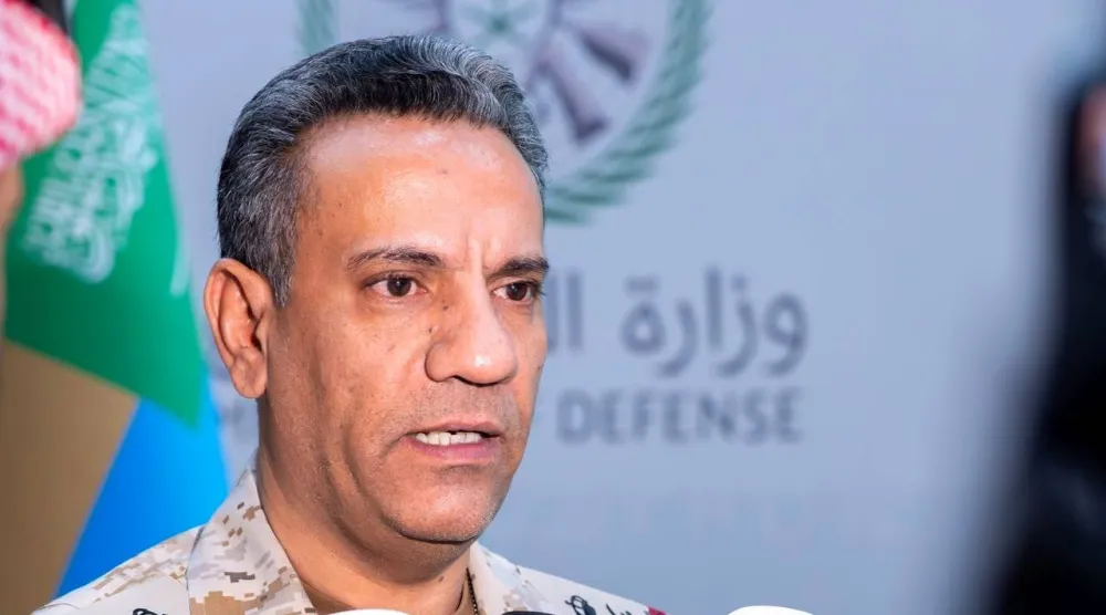 اللواء الركن تركي المالكي المتحدث باسم وزارة الدفاع السعودية لدى تصريحه لوسائل الإعلام الخميس (واس)