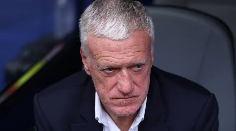 الفرنسي ديدييه ديشان مدرب منتخب فرنسا السابق (أ.ف.ب)