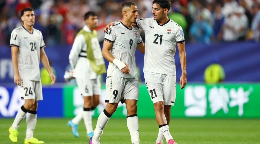 منتخب العراق خلال مواجهة فرنسا في بطولة كأس العالم الأخيرة (رويترز)