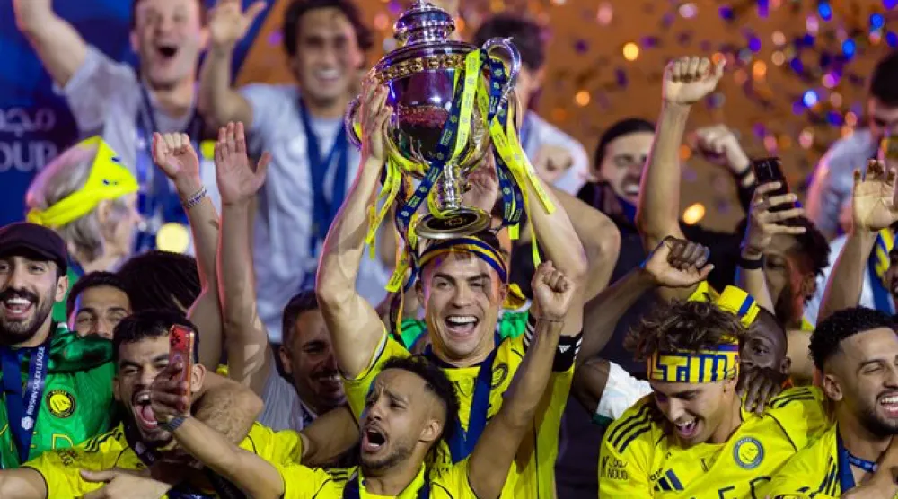 تمتد ذاكرة الأهداف في دوري المحترفين من المصري عماد متعب إلى البرتغالي رونالدو (الدوري السعودي)
