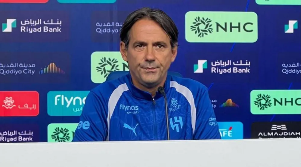 الإيطالي سيموني إنزاغي مدرب فريق الهلال خلال المؤتمر الصحافي (الشرق الأوسط)