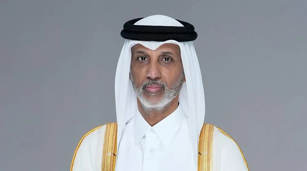 الشيخ حمد بن ‌خليفة آل ثاني رئيس الاتحاد القطري لكرة القدم (اللجنة الأولمبية القطرية)