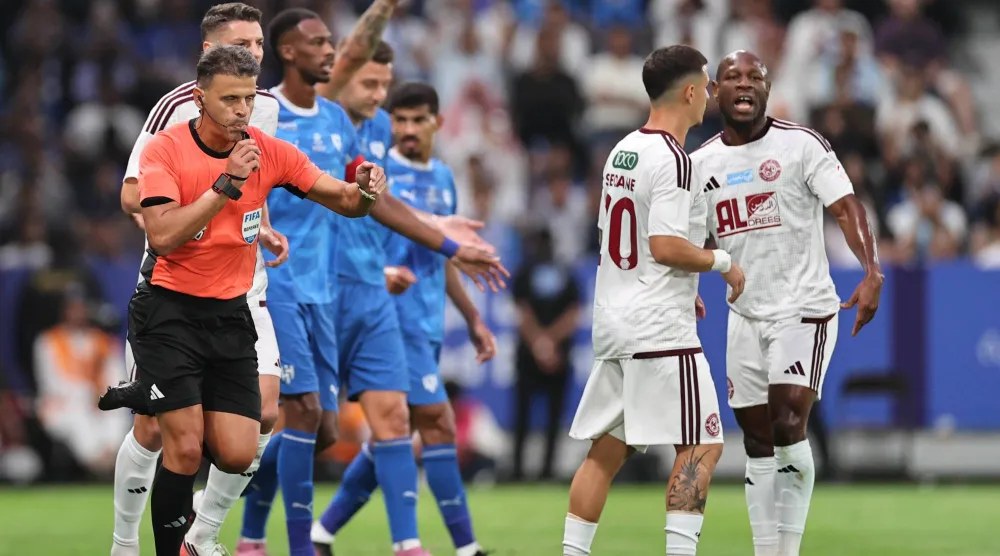 الهلال تحصل على ثلاثة ضربات جزاء أمام الفيصلي (تصوير: سعد العنزي)