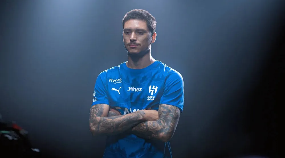 الأوروغوياني داروين نونيز على أعتاب الانتقال من الهلال إلى طرابزون سبور (نادي الهلال)