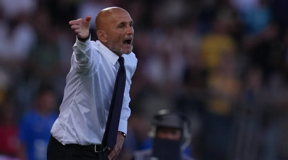 لوتشيانو سباليتي المدير الفني لفريق يوفنتوس (أ.ب)