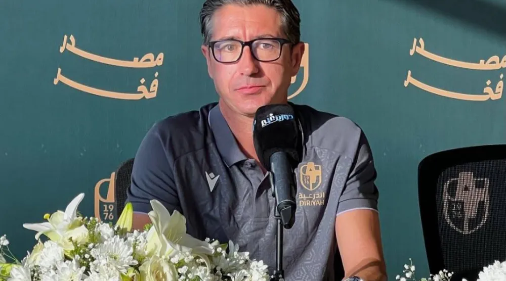 لويس ناسيمنتو مساعد مدرب فريق الدرعية (الشرق الأوسط)