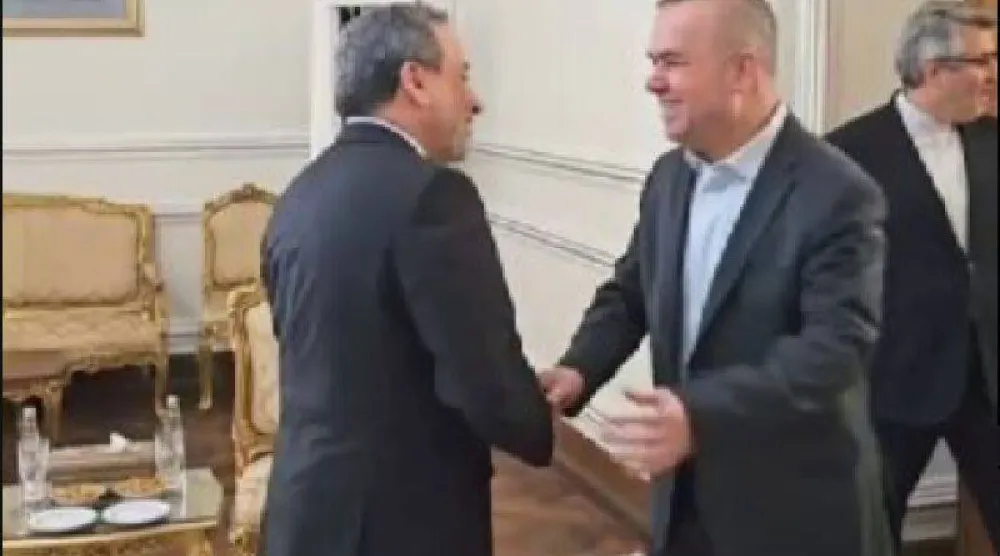 عراقجي مستقبلاً فضل الله يوم 23 أغسطس 2026 (إرنا)