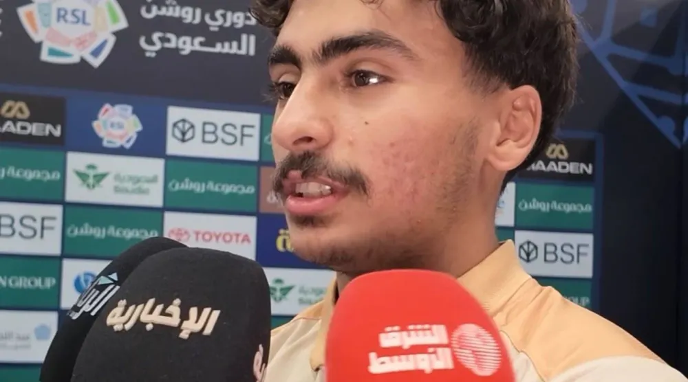 عدي حسين عبدالغني، لاعب الخلود (الشرق الأوسط) 