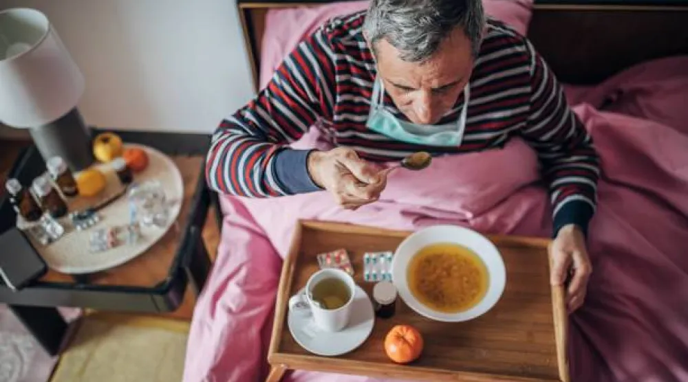 الجسم خلال الحمى يحتاج إلى كميات كافية من السوائل والطاقة والبروتين (بيكسلز)