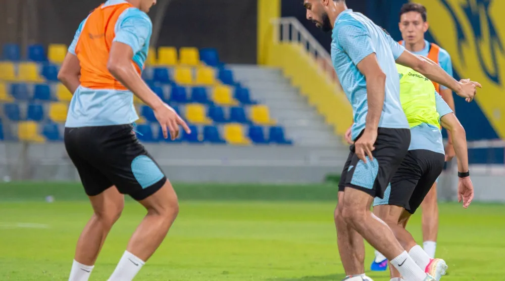 لاعبو التعاون في مهمة صعبة أمام النصر (نادي التعاون)
