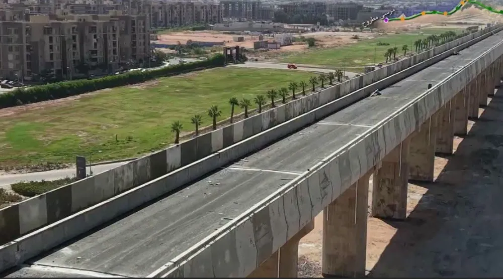مجلس الوزراء المصري عرض الأحد عدداً من مشروعات النقل الجاري الانتهاء منها (صفحة المجلس على «فيسبوك»)