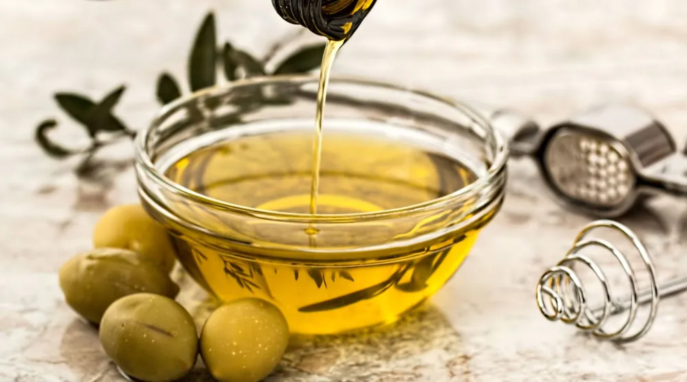 زيت الزيتون قد يبطئ عملية إفراغ المعدة (بيكسلز)