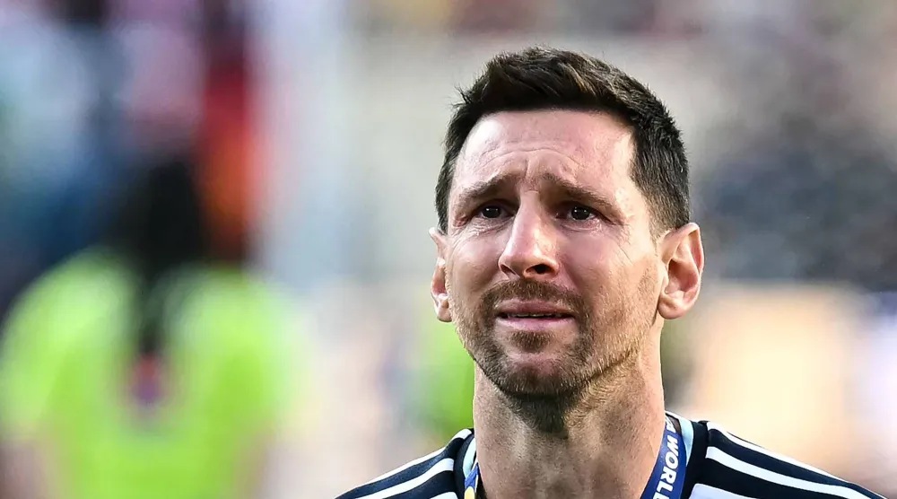دموع ميسي بعد أن خسر نهائي مونديال 2026 (أ.ف.ب)