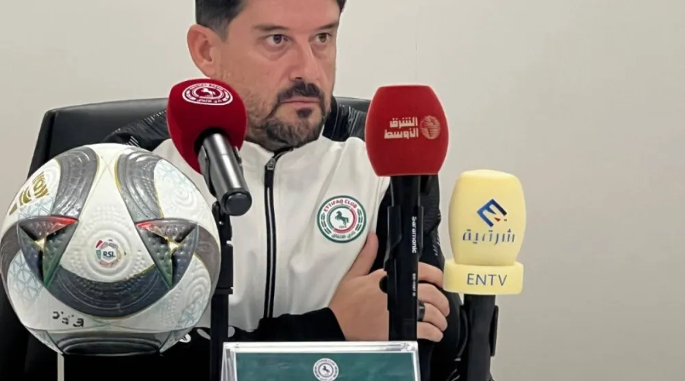 آرثر باباس مدرب الاتفاق (الشرق الأوسط)