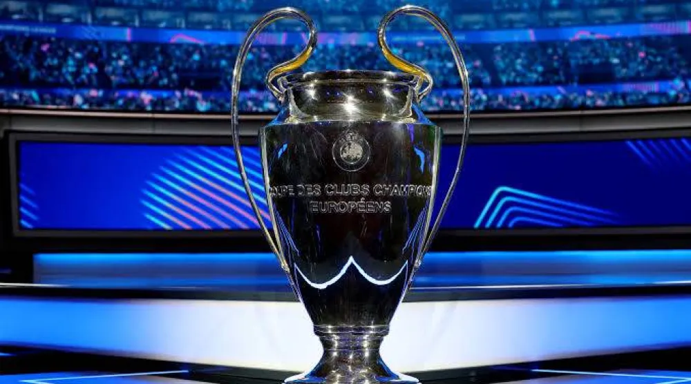 يمكن للفائز بدوري أبطال أوروبا أن يجني نحو 110 ملايين يورو (رويترز)